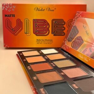 Violet Voss - Matte Vibes Palette